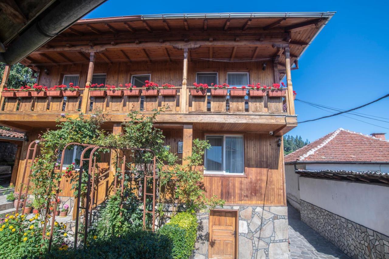 Guest House Roden Dom 科普里夫什迪察 外观 照片