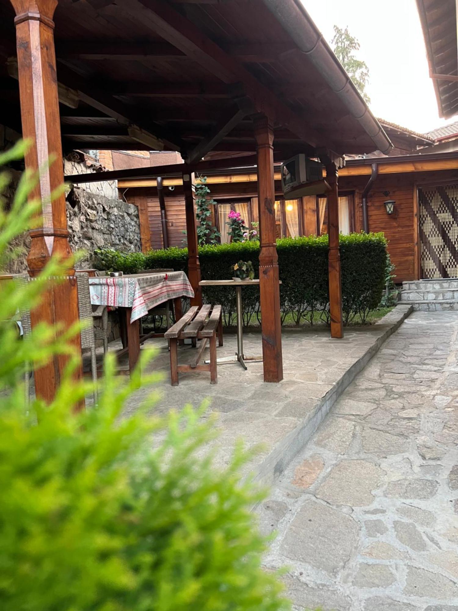 Guest House Roden Dom 科普里夫什迪察 外观 照片
