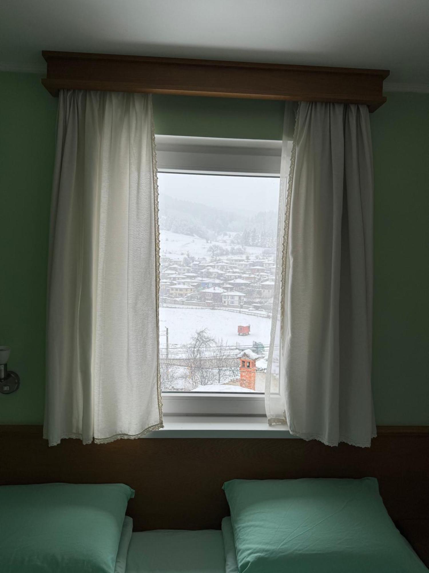 Guest House Roden Dom 科普里夫什迪察 外观 照片